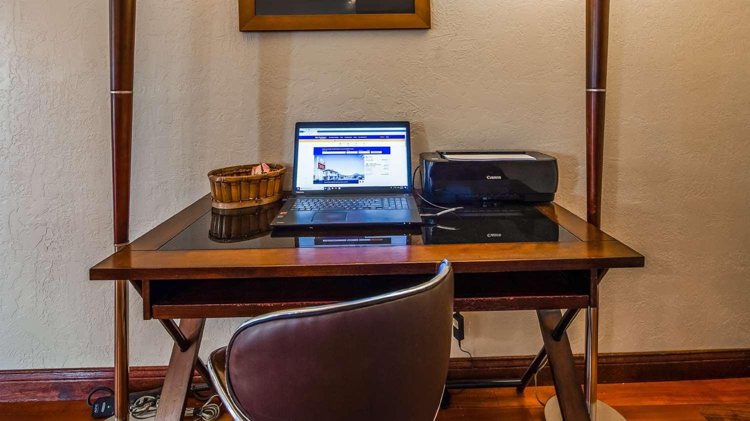 Surestay Plus Hotel By Best Western Susanville Extérieur photo